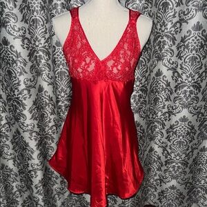 Vintage Val Mode Lingerie Red Lace Satin Chemise